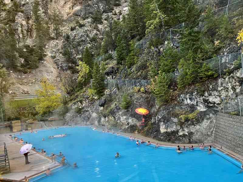 Radium Hot Springs
