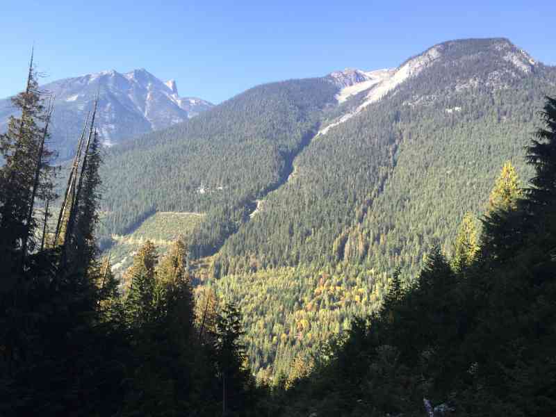 Upper Halfway Hot Springs
