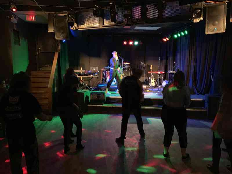 Neon Dreams & Ria Mae