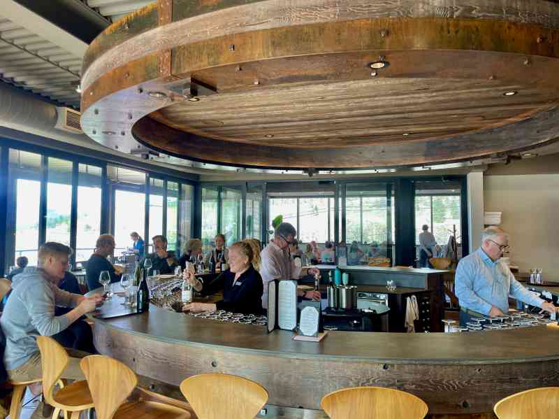 Peak Cellars Restaurant