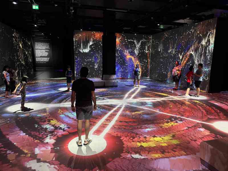 Quantum Sandbox @ Telus Spark