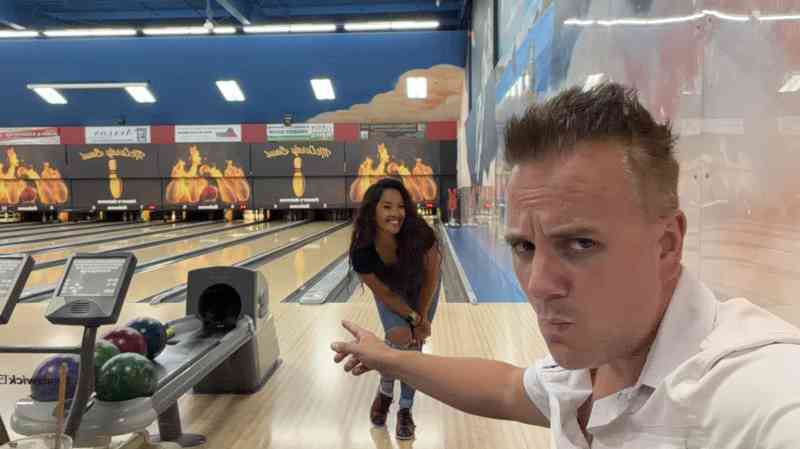 C0470EE5-00ED-4084-89B7-323323ECD405