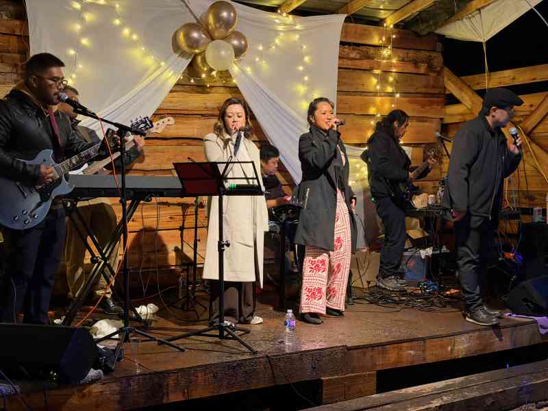 Okanagan Treehouse Wedding