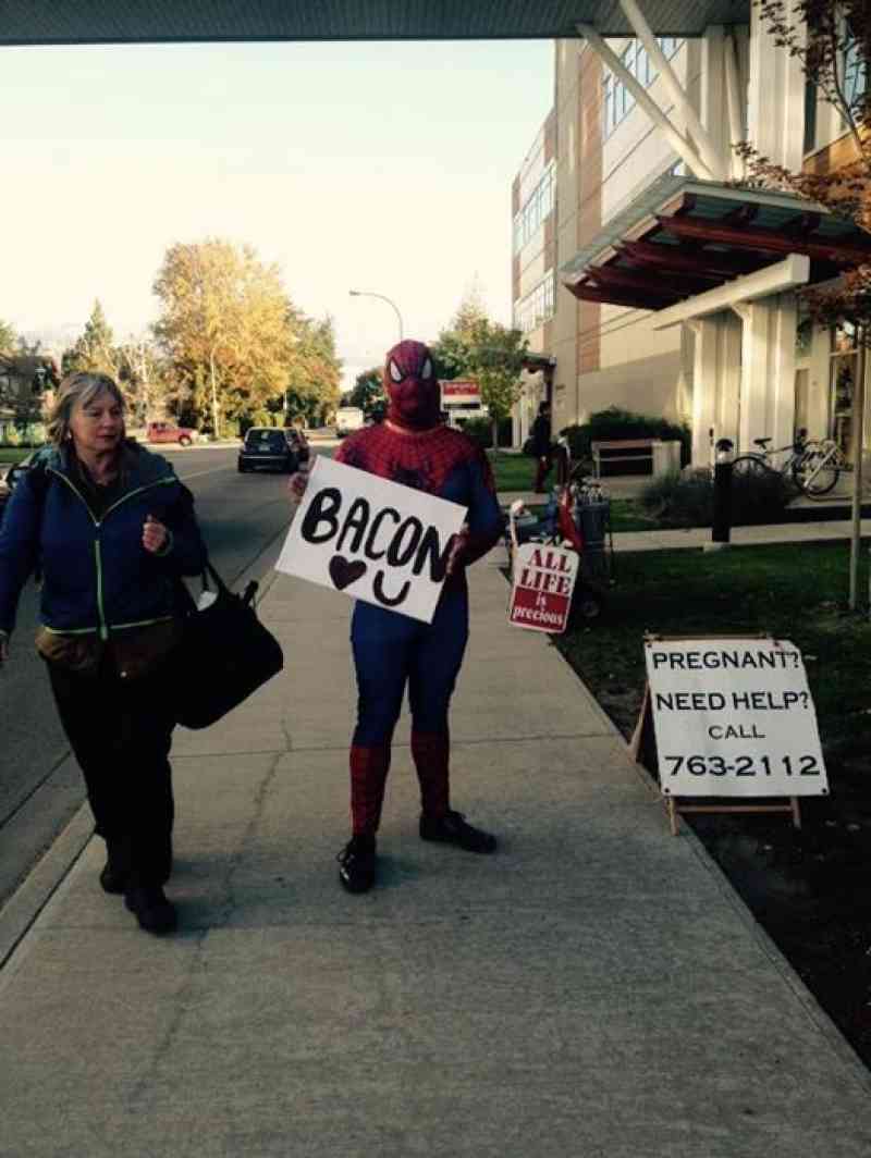 12033187_10156078421670517_7954118198713380725_n