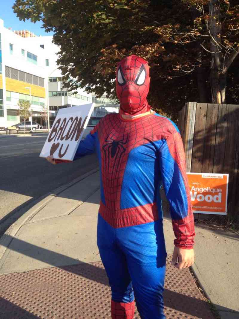 12049670_10156078424855517_2569736607894209873_n