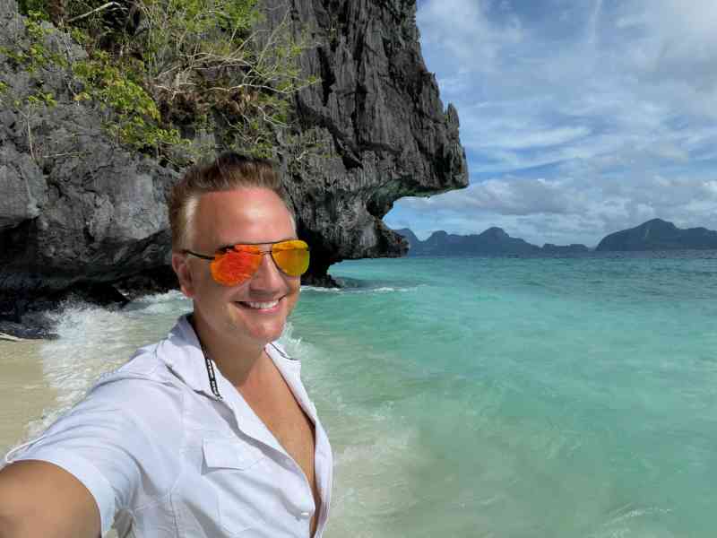 El Nido Tour B Caves & Islands