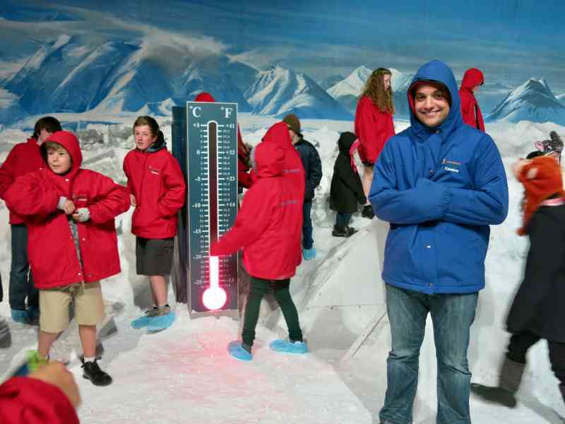 _2013-10-02 04.25-7a - International Antarctic Centre, Christchurch