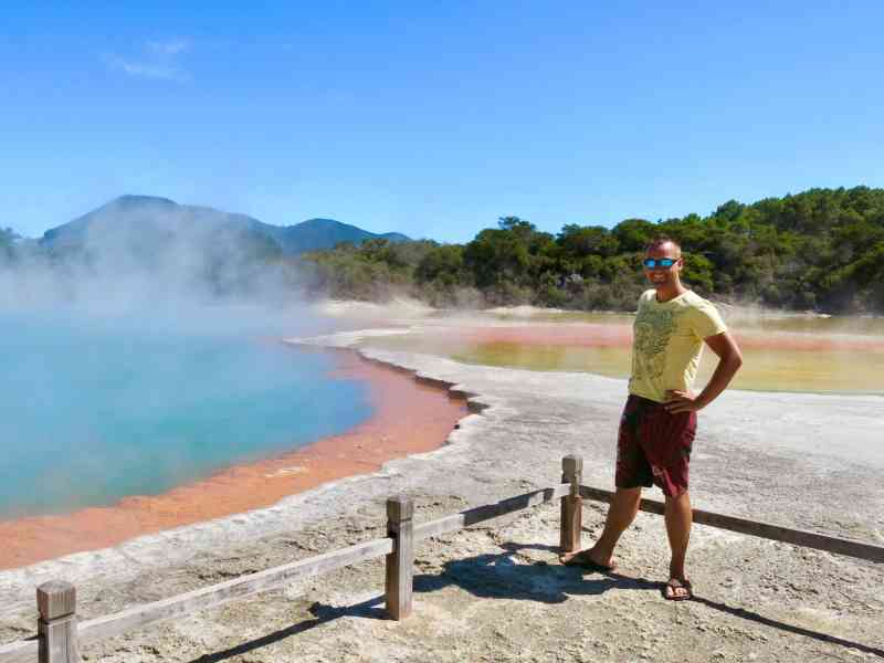 _2014-01-06 10.47-1 - Wai-O-Tapu & Hot'n'Cold Pools