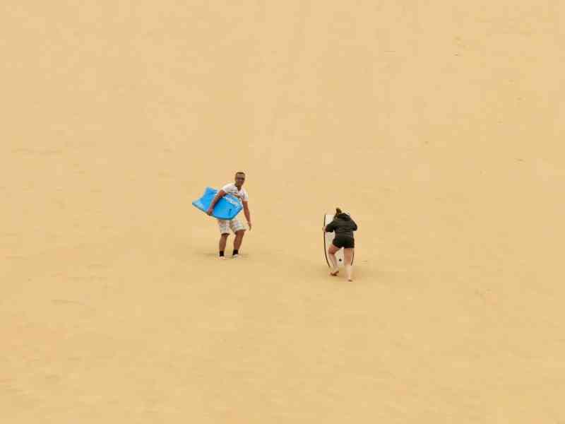 _2014-01-13 18.34-0 - Sandboarding at Ahipara