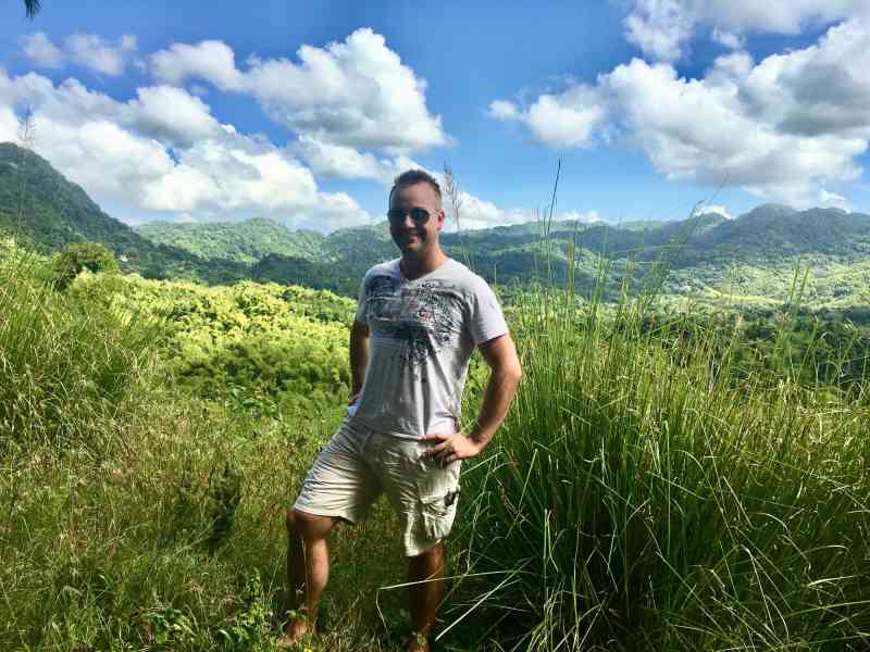 0037 - ROAD TO NEGRIL