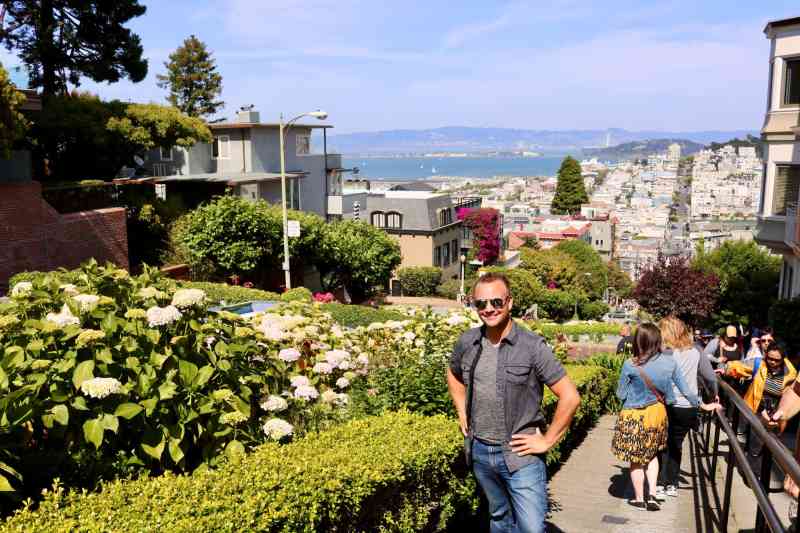 LOMBARD ST