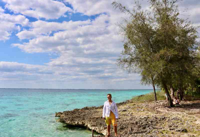 SNORKELING AND SWIM AT %22CUEVA DE LOS PECES%22 IN THE CARIBBEAN SEA