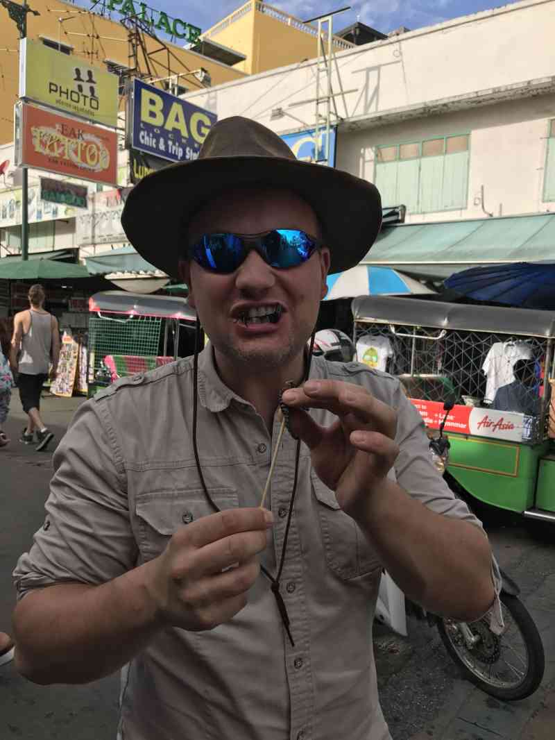 00149 - Khao San Road Backpackers Market