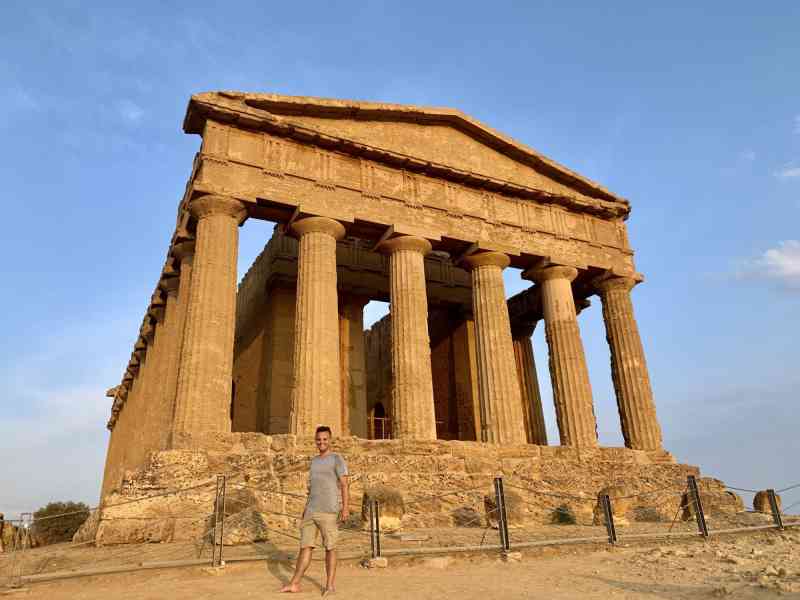 2019-08-29 18.53-0 - Valley of the Temples