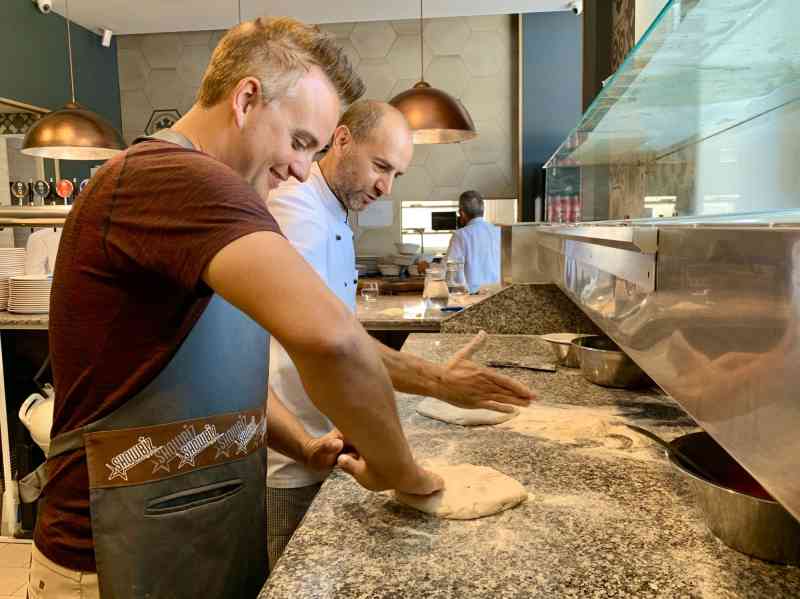 2019-09-04 12.48-0 - Naples Pizza Making Workshop @ Restaurant Showbiz Napoli