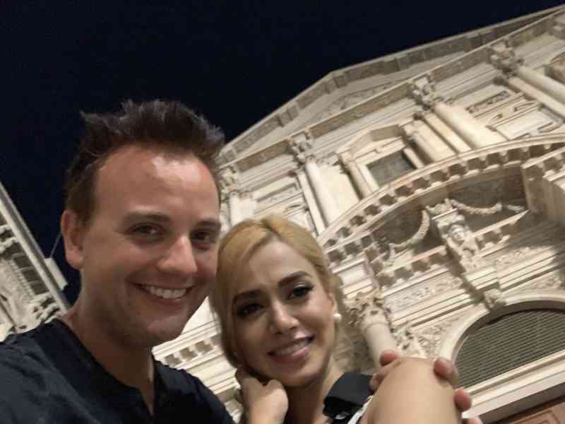 2019-09-12 21.56-0 - Milan Cathedral with Dalhia