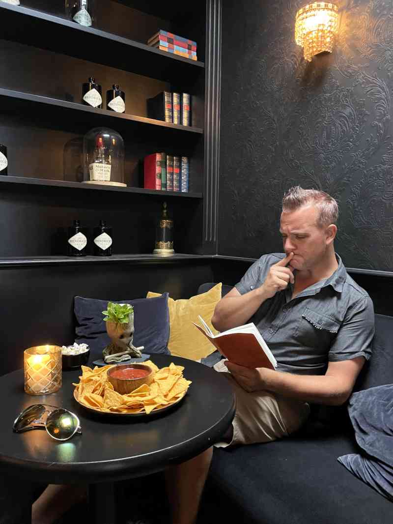 Groot Vlaenderen Cocktail Bar