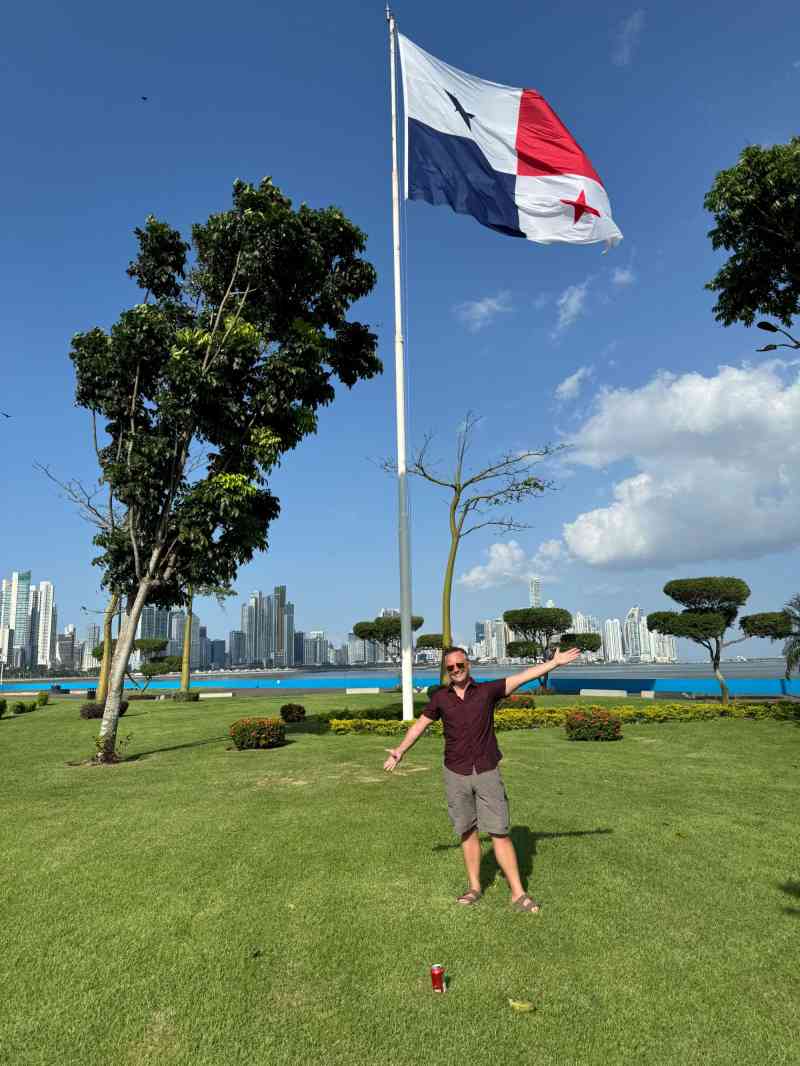 Monument of the Flag of Panama