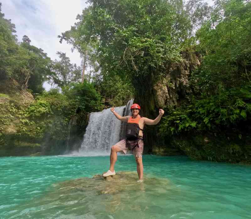 Canyoneering Kawasan Falls and Zip Line