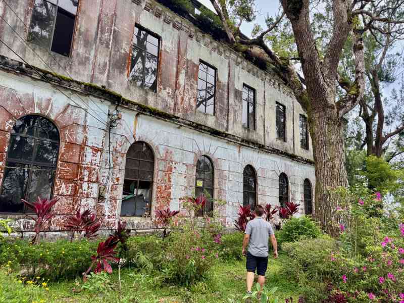 Heritage Hill and Nature Park Garden (Old Diplomat Hotel)