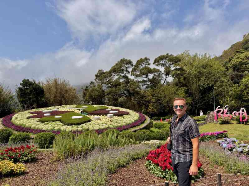 Yangmingshan Flower Clock